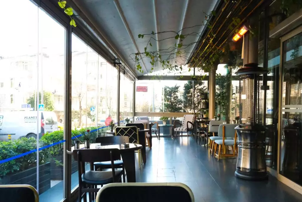 کفیشاپ THE CETTIA ex THE MARMARA SISLI